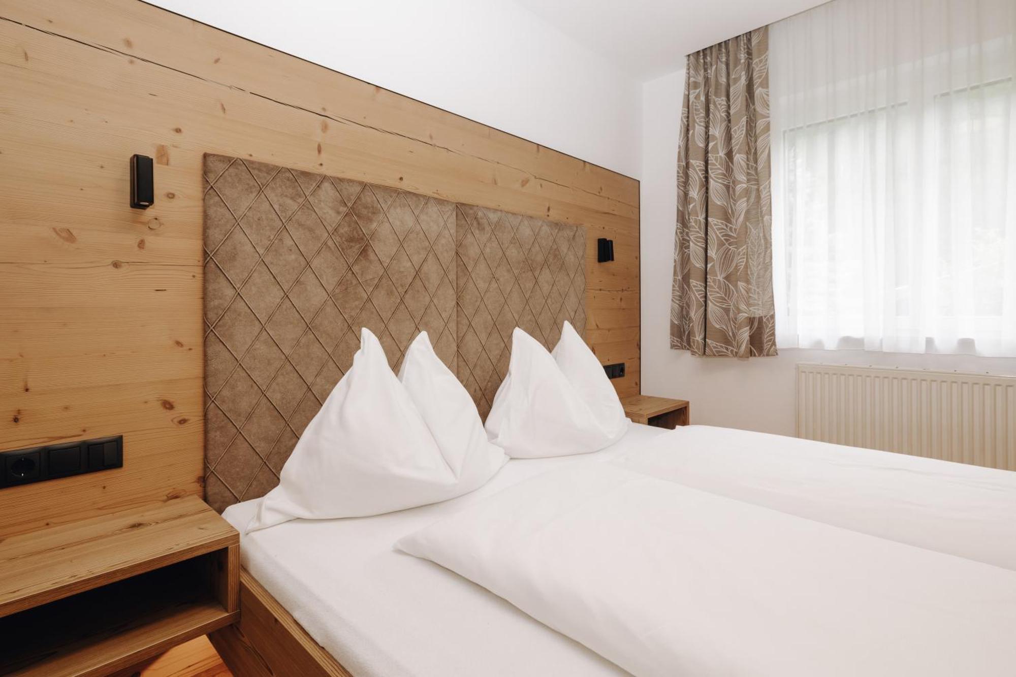 Hotel Garni Tannenhof Flachau Exterior foto